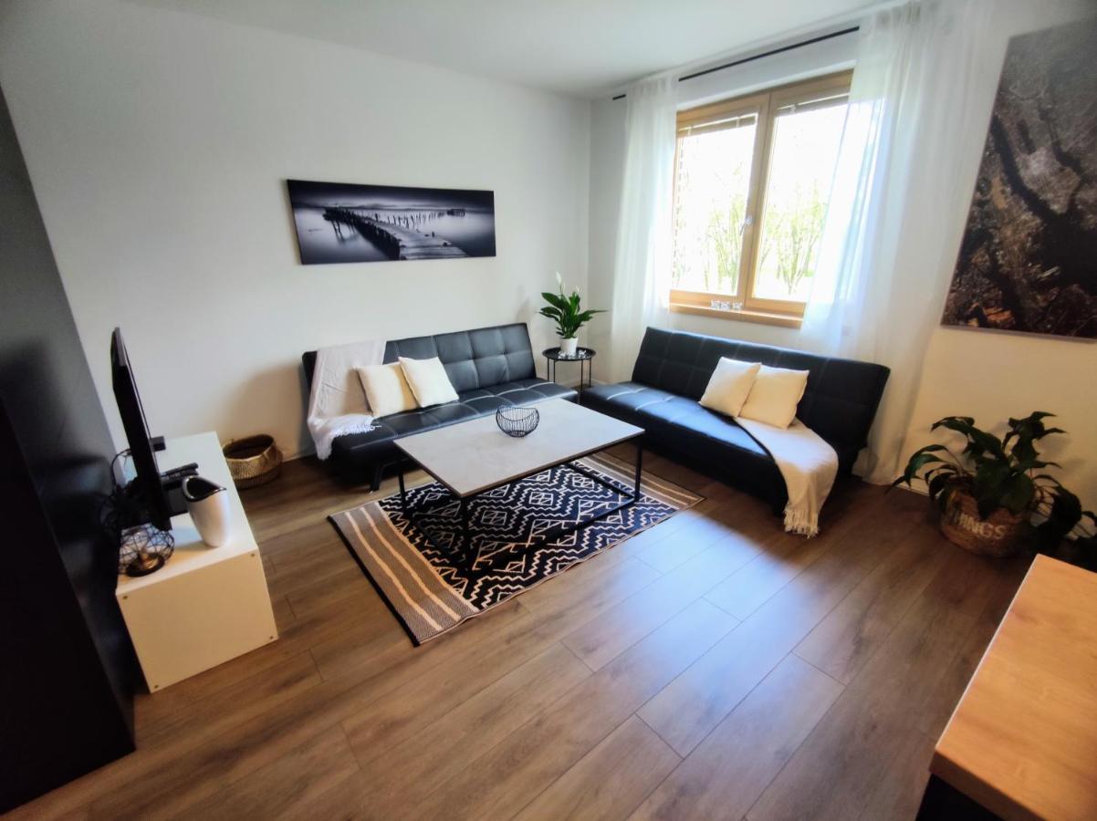 Apartman Loggia Park & Free Parking Lägenhet Žilina Exteriör bild